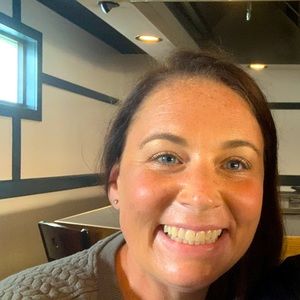 Meet your Posher, Tabitha